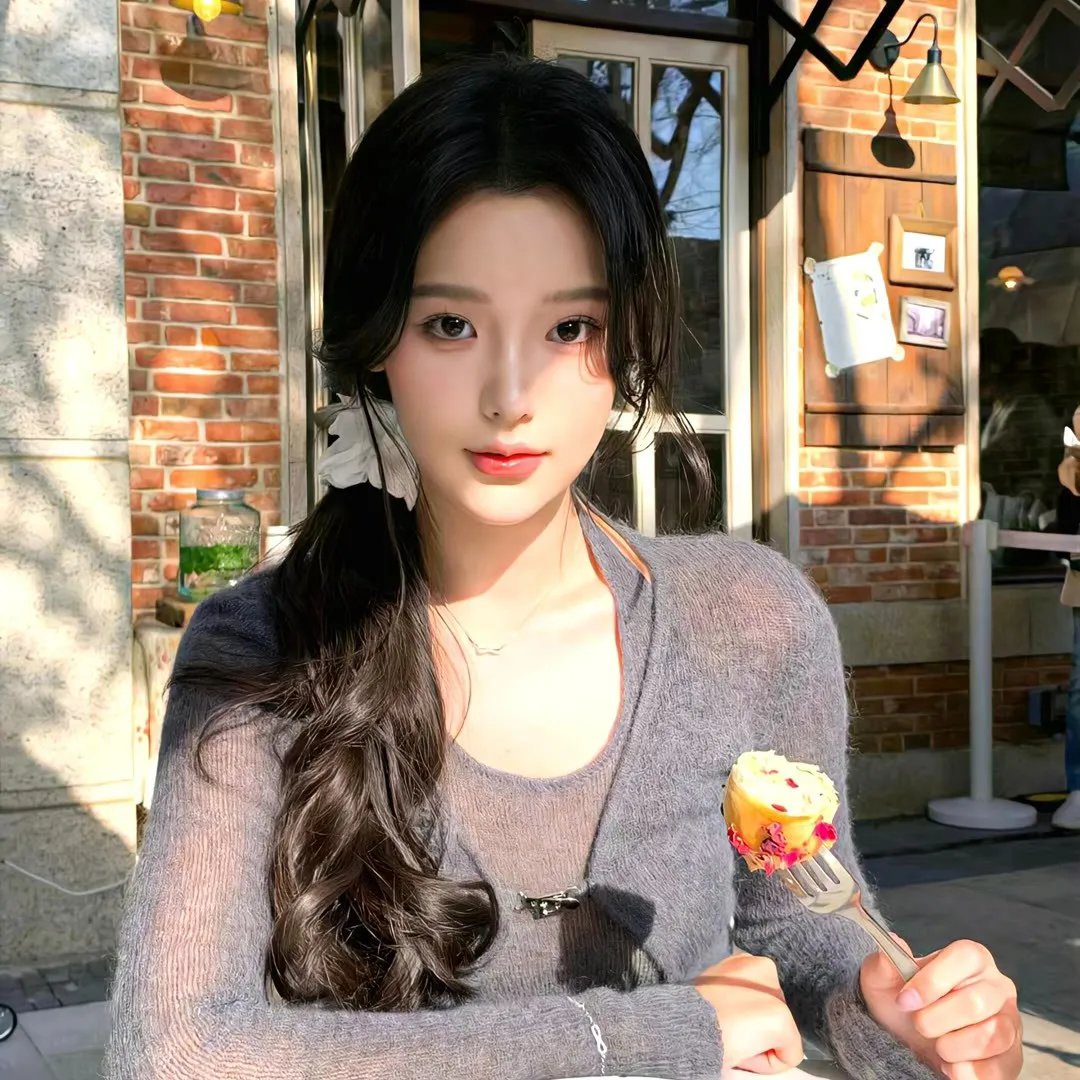 捡了个霸总回家卖椰子